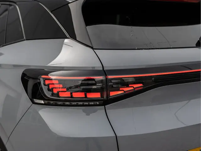 Volkswagen ID.4 GTX 4Motion 77 kWh 2023 Elektrisch 11