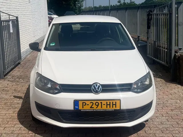 Volkswagen Polo 1.2 Easyline 2013 Benzine 3