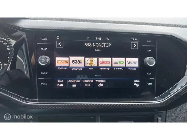 Volkswagen T-Cross 1.0 TSI Life Business 2020 Benzine 22