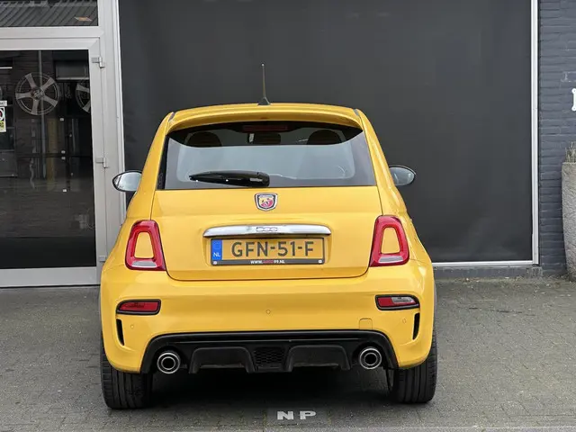 Fiat 500C 1.4 T-Jet Abarth 595 2018 Benzine 4
