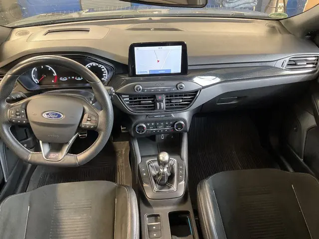Ford Focus Wagon 2.0 EcoBlue ST 190pk diesel 2019 Diesel 4