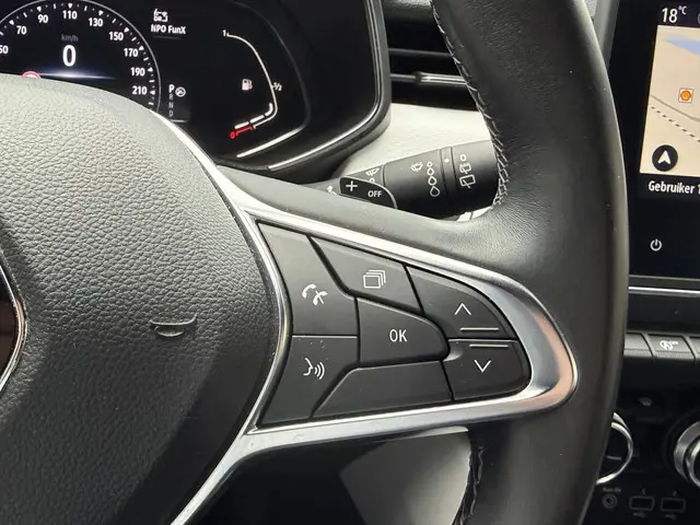 Renault Clio 1.3 TCe Intens 2020 Benzine 21