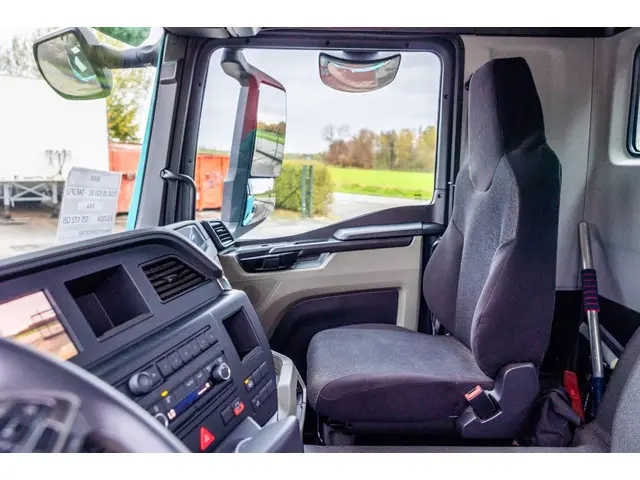 MAN TGS 35.520 BL-8x4-4 BL+TAJFUN L170 K 2023 Diesel 13