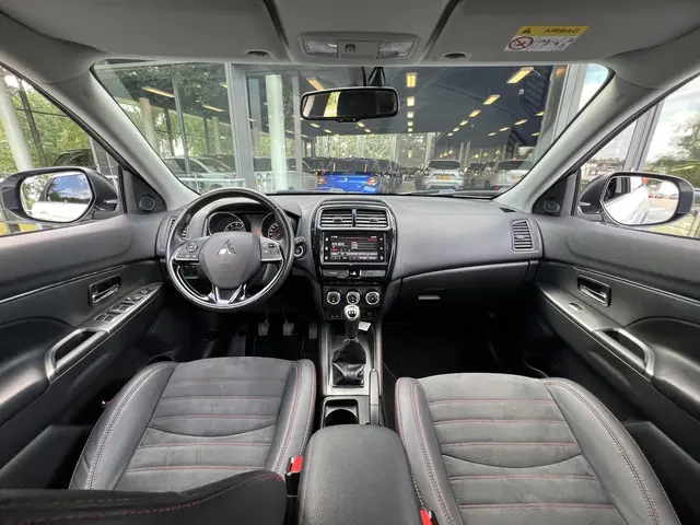 Mitsubishi ASX 1.6 Cleartec Connect Pro+ 2019 Benzine 4