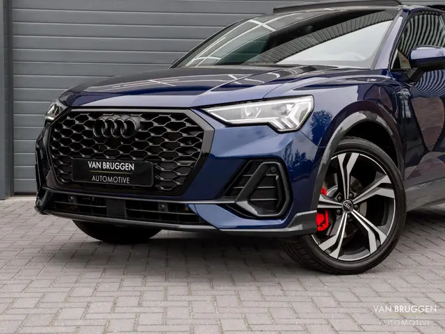 Audi Q3 Sportback 45 TFSI e S-Line 2022 Hybride Benzine 37