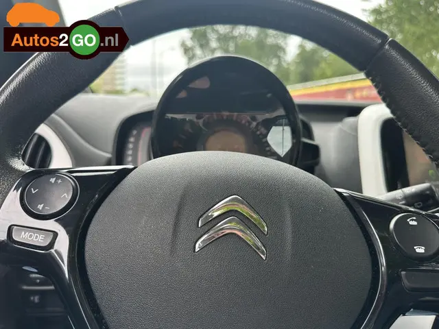 Citroën C1 1.2 PureTech Airscape Shine 2015 Benzine 7