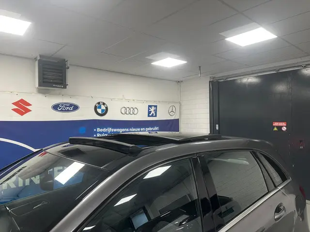 Mercedes-Benz B-Klasse 180 Prestige 2016 Benzine 8