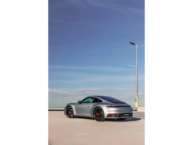 Porsche 911 3.0 Carrera 4S 2021 Benzine 67