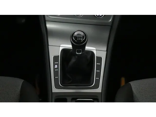 Volkswagen Golf 1.0 TSI 115pk Edition 2017 Benzine 29