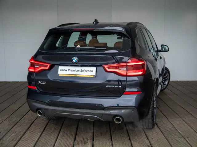 BMW X3 xDrive20i 2020 Benzine 2