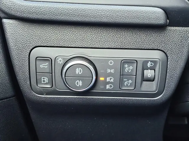 Ford Kuga 2.5 PHEV Titanium X 2023 Hybride Benzine 14