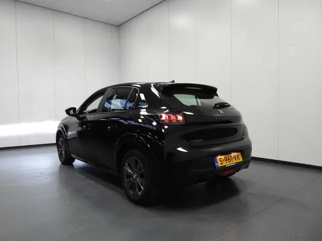 Peugeot e-208 EV Active Pack 50 kWh 2023 Elektrisch 3
