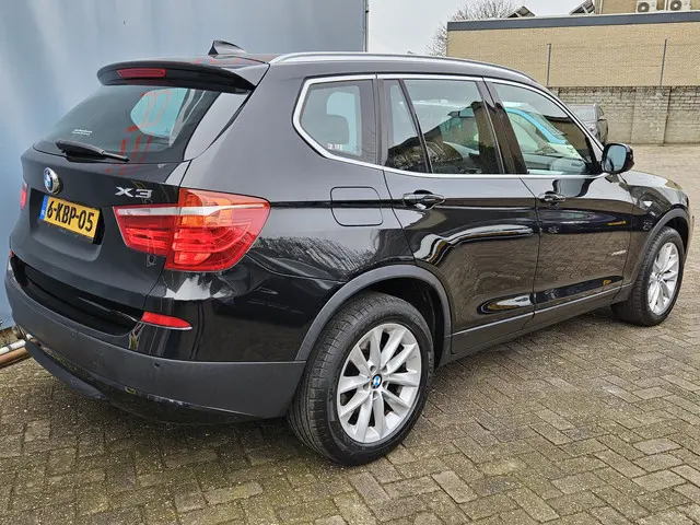 BMW X3 xDrive20i 2013 Benzine 3
