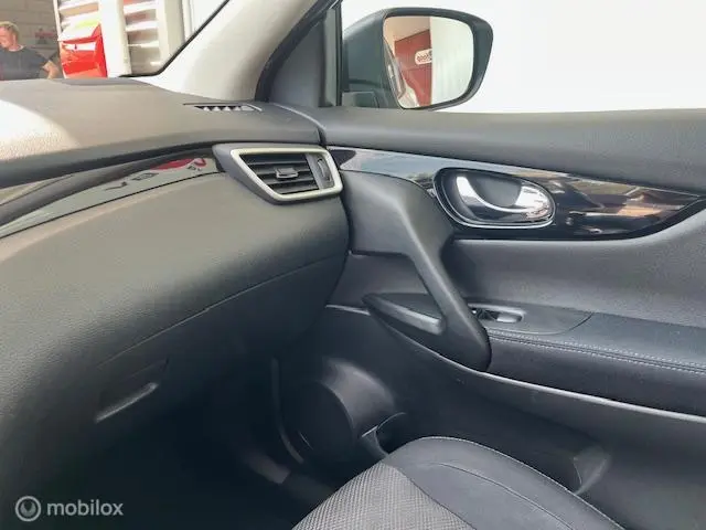 Nissan QASHQAI 1.2 Premier Edition 2014 Benzine 18