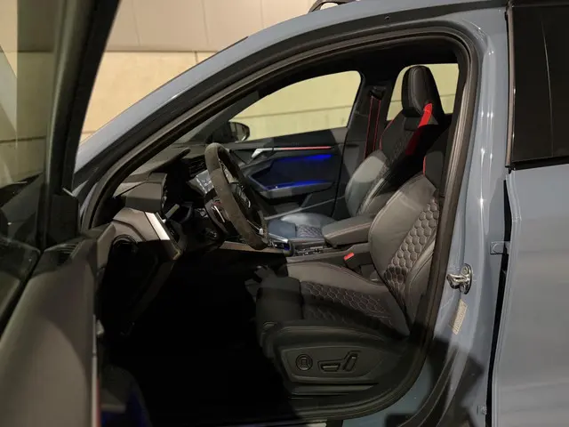 Audi RS3 A3 Sportback 2.5 TFSI QUATTRO 2023 Benzine 24