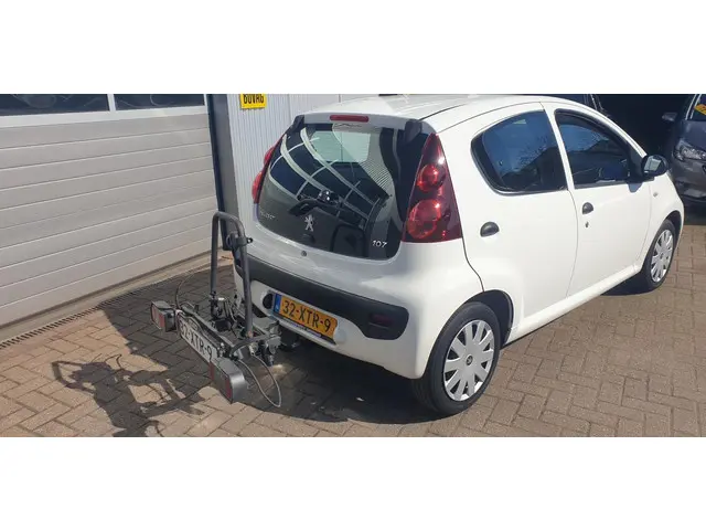 Peugeot 107 1.0 Airco Rijklaar 2012 Benzine 22