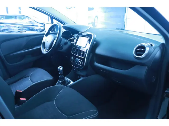 Renault Clio 1.2 TCe Intens 2017 Benzine 10