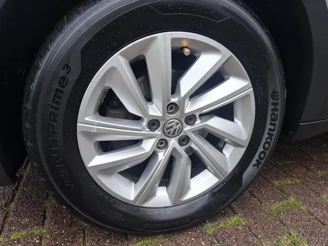 Volkswagen T-Cross 1.0 TSI Life DSG 2020 Benzine 23