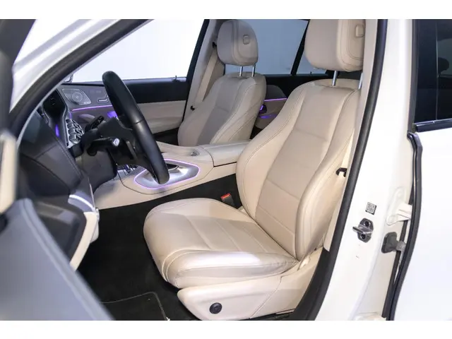 Mercedes-Benz GLE 350 e 4MATIC 2022 Hybride Benzine 27