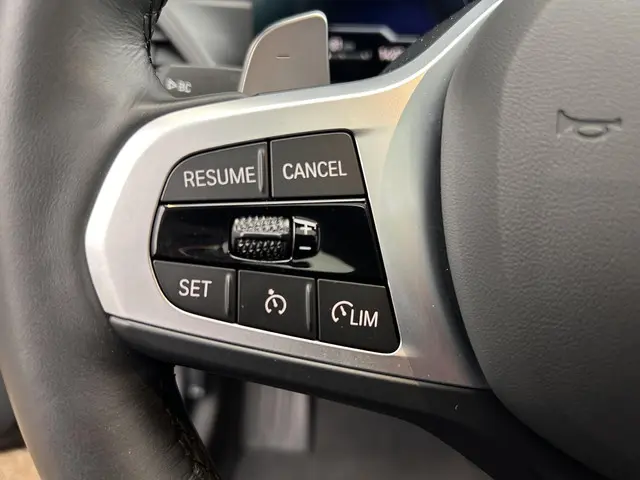 BMW 3 Serie Touring 320e 2024 Hybride Benzine 17