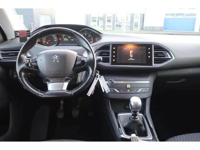 Peugeot 308 SW 1.6 BlueHDI Blue Lease Pack 2015 Diesel 11