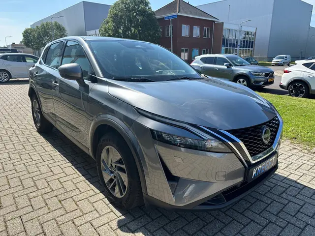 Nissan QASHQAI 1.3 MHEV 2023 Hybride Benzine 9