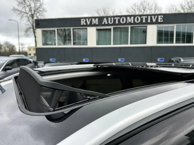 MG EHS 1.5 TGDI Luxury 2023 Hybride Benzine 35