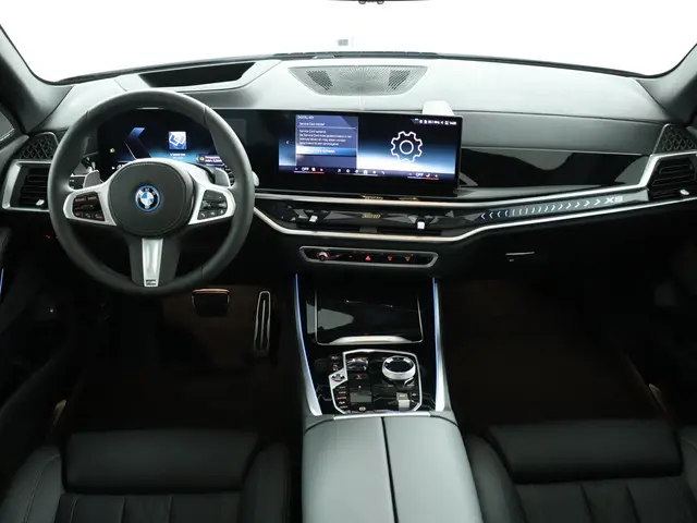 BMW X5 xDrive50e 2025 Hybride Benzine 4