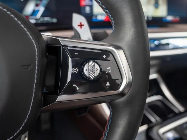 BMW 7 Serie Sedan M760e 2024 Hybride Benzine 24