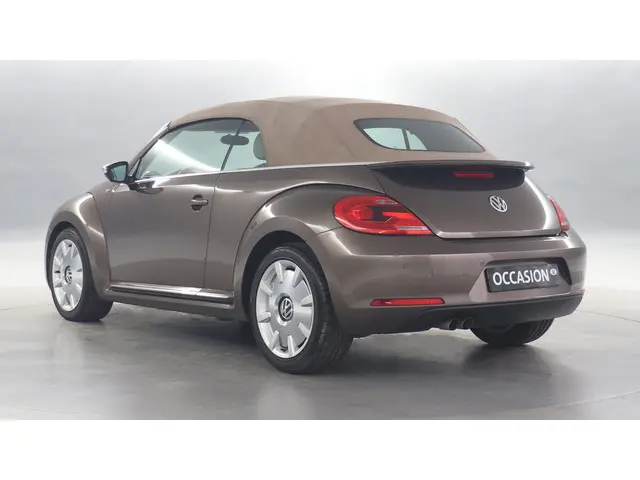 Volkswagen Beetle 2.0 TDI 140pk Design 2013 Diesel 10