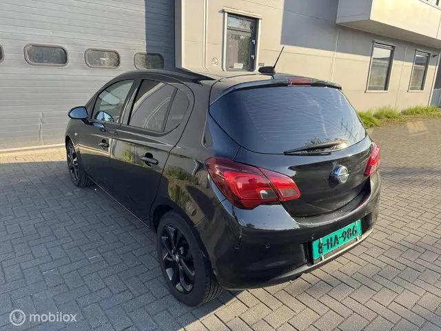 Opel Corsa 1.0 Turbo Cosmo| Navi| black&black| 2016 Benzine 7