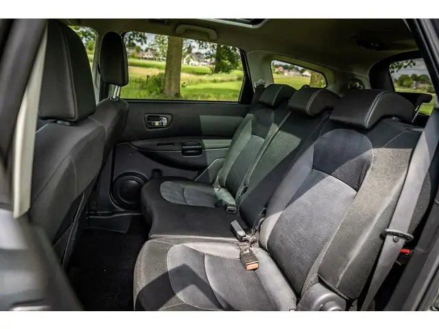 Nissan QASHQAI +2 2.0 Tekna 4WD 2012 Benzine 11