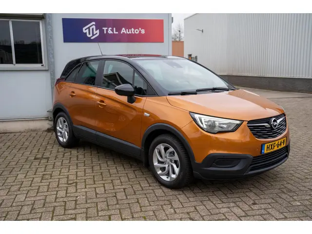 Opel Crossland X 1.2 Selection 2017 Benzine 2