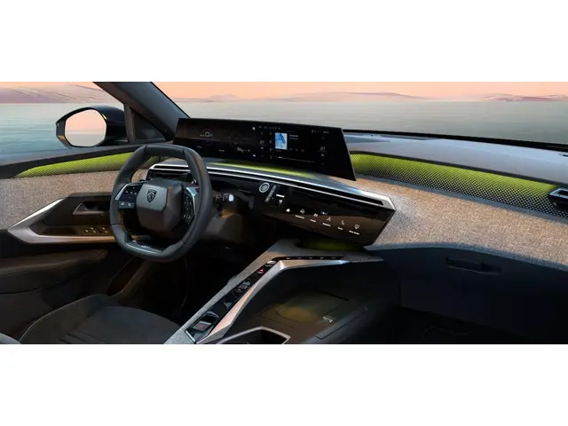 Peugeot 5008 1.2 Hybrid 145 GT 2026 Hybride Benzine 7