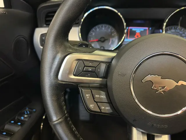 Ford Mustang Convertible 5.0 GT 2017 Benzine 7