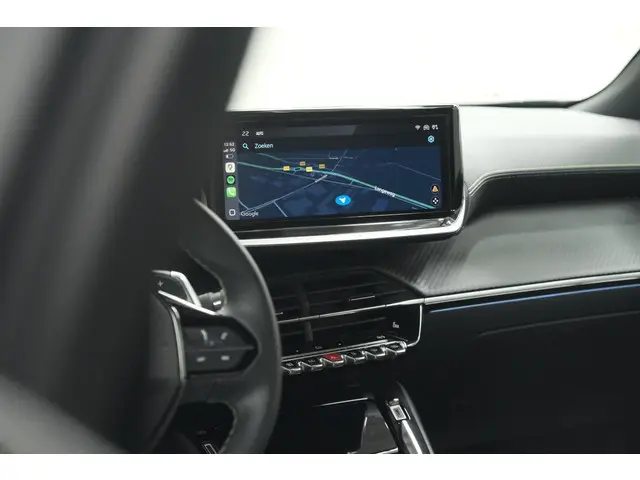 Peugeot 2008 PureTech 130 EAT8 GT 2024 Benzine 60