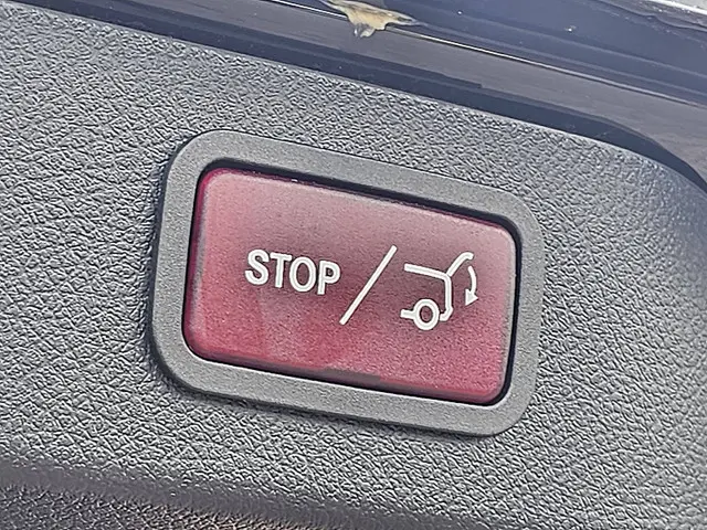 Mercedes-Benz EQV 300 2023 Elektrisch 10