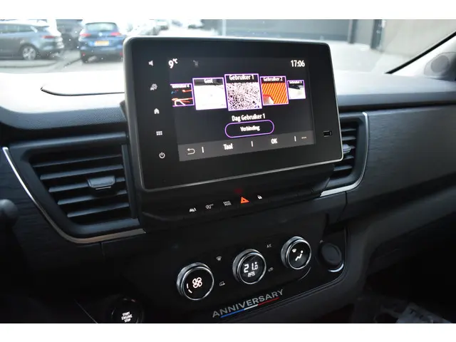 Renault Trafic Extra 2024 Diesel 8