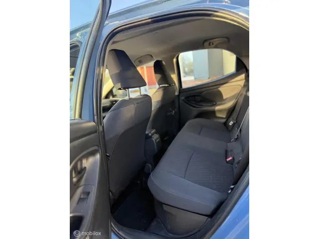 Toyota Yaris 1.5 Hybrid Dynamic 2021 Hybride Benzine 19