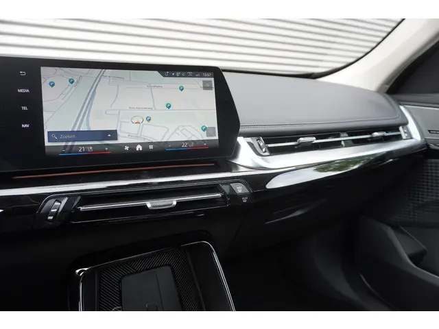 BMW iX1 eDrive20 2025 Elektrisch 8