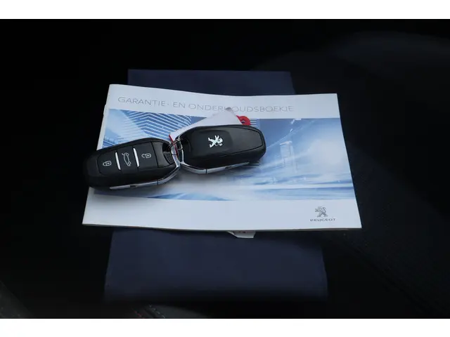 Peugeot 308 SW 1.2 PureTech Tech Edition 2019 Benzine 6