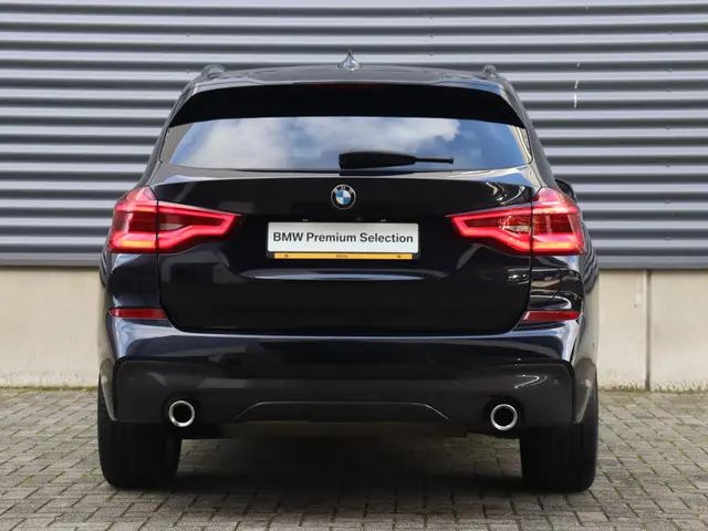 BMW X3 xDrive20i 2020 Benzine 4