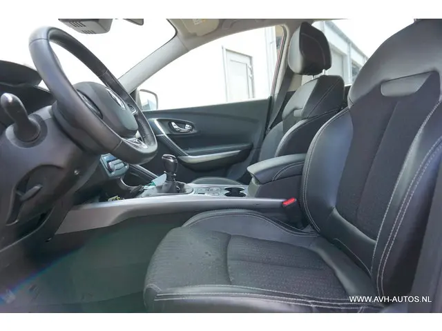 Renault Kadjar 1.2 TCe Intens 2015 Benzine 6