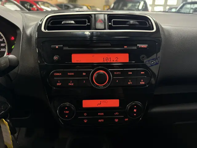 Mitsubishi Space Star 1.0 Bright 2015 Benzine 8