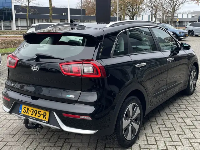 Kia Niro 1.6 GDi Hybrid DynamicLine 2018 Hybride Benzine 6