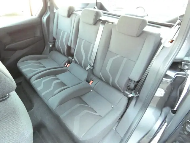 Ford Tourneo Connect HELAAS VERKOCHT!!! 2015 Benzine 9