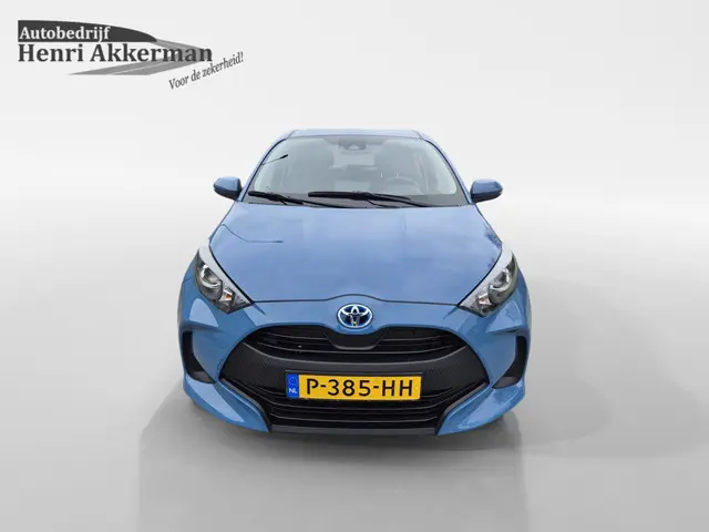 Toyota Yaris 1.5 Hybrid Active 2022 Hybride Benzine 8