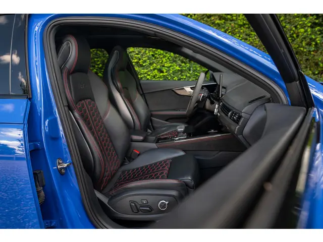 Audi RS4 Avant quattro 2021 Benzine 10