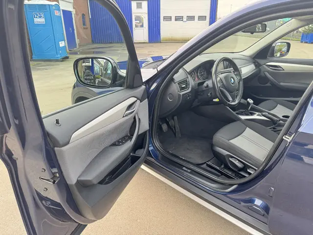 BMW X1 sDrive20i 2012 Benzine 11