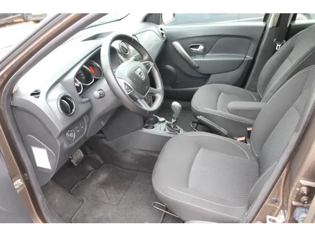 Dacia Logan MCV 0.9 TCe Laureate 2019 Benzine 9